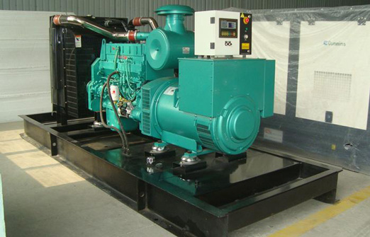 鹤山1320kw康明斯柴油发电机组